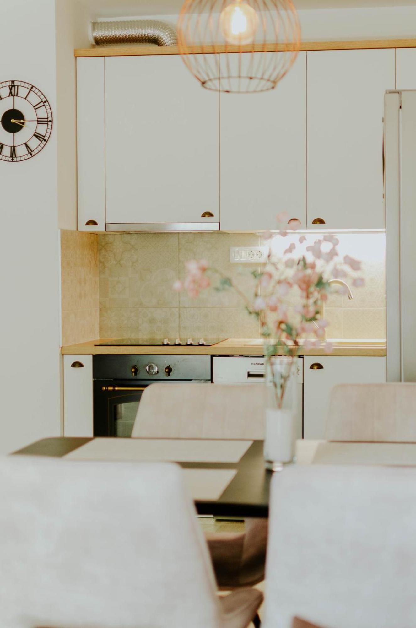 La Dolce Vita Apartment โตรกีร์ ภายนอก รูปภาพ